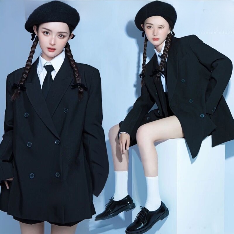 Ethnic Fashion Brand - ภาพถ่ายบุคคลใหม่ ชุดสูทผู้หญิง สไตล์วิทยาลัย ภาพถ่ายสตูดิโอ ถ่ายภาพแบรนด์ส่วนตัว แฟชั่น