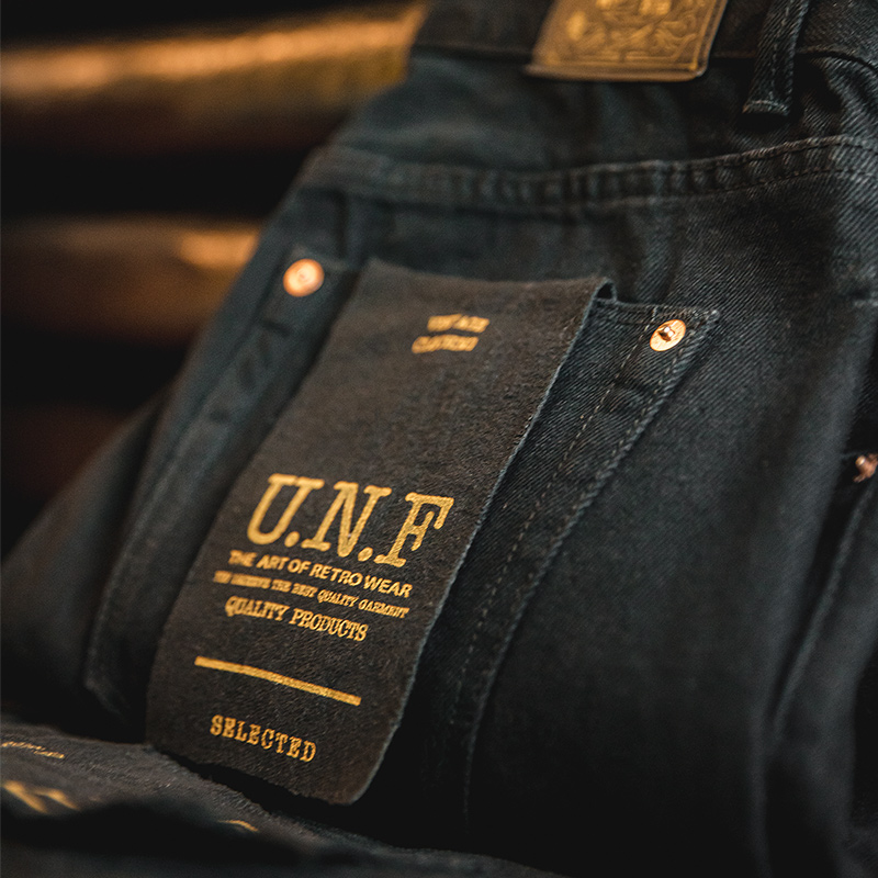 Levis Jeans 501 - กางเกงยีนส์เดนิมสีดำฟอกทรงตรงเอวกลางสไตล์วินเทจสำหรับผู้ชาย ขนาด 12.8 ออนซ์ ยี่ห้อ Maden