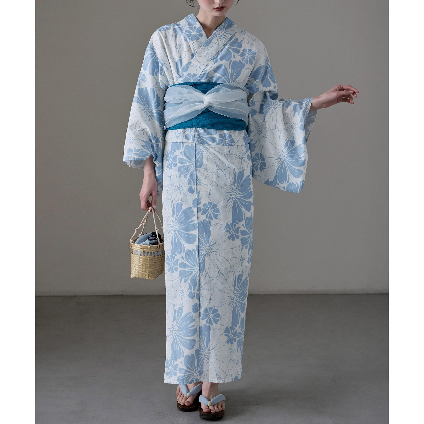 ชุดยูกาตะกิโมโนแบบดั้งเดิม ผ้า - Ethnic Fashion Dress บทวิจารณ์และราคา