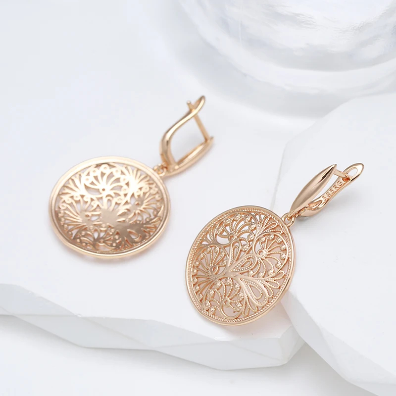 WBmqda ดอกไม้โลหะกลวงต่างหูรูป - Ethnic Fashion In Dubai บทวิจารณ์และราคา