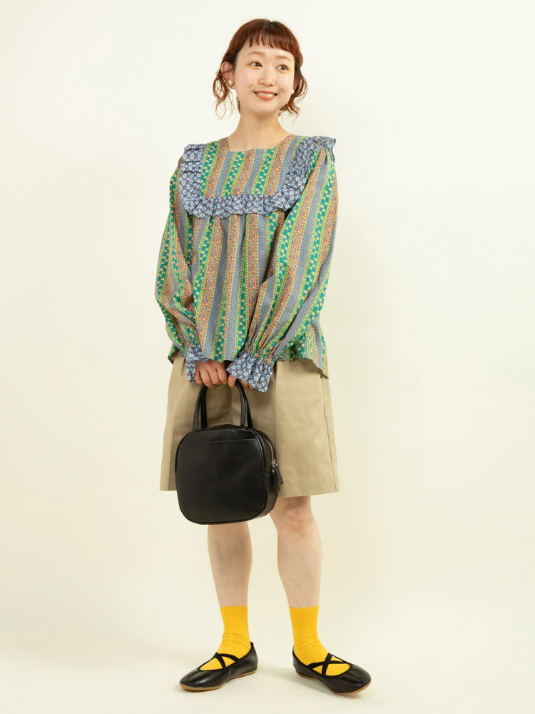 เสื้อเชิ้ตลายดอกไม้หวานๆ คอปกผ - Ethnic Fashion Brand บทวิจารณ์และราคา