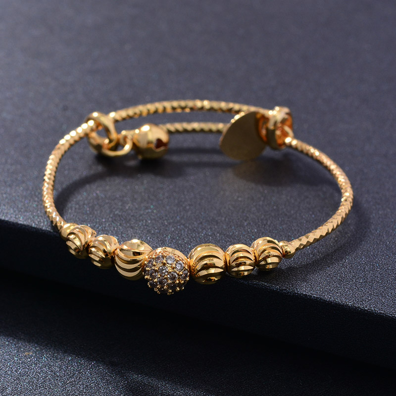 กำไลข้อมือทอง 24K 4 ชิ้น สไตล์ - Ethnic Fashion In Dubai บทวิจารณ์และราคา