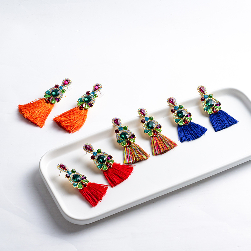 ต่างหูคริสตัลประดับเพชรหลากสีส - Ethnic Fashion Brand บทวิจารณ์และราคา